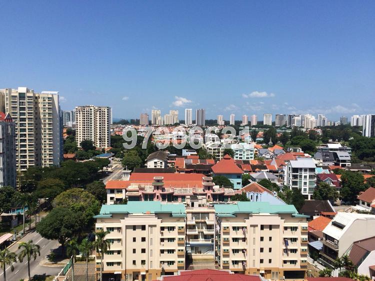 Esta Ruby thumbnail photo